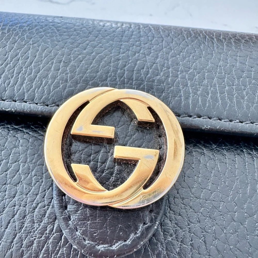Gucci Black Wallet with Gold Interlocking G - Picture 2 of 12